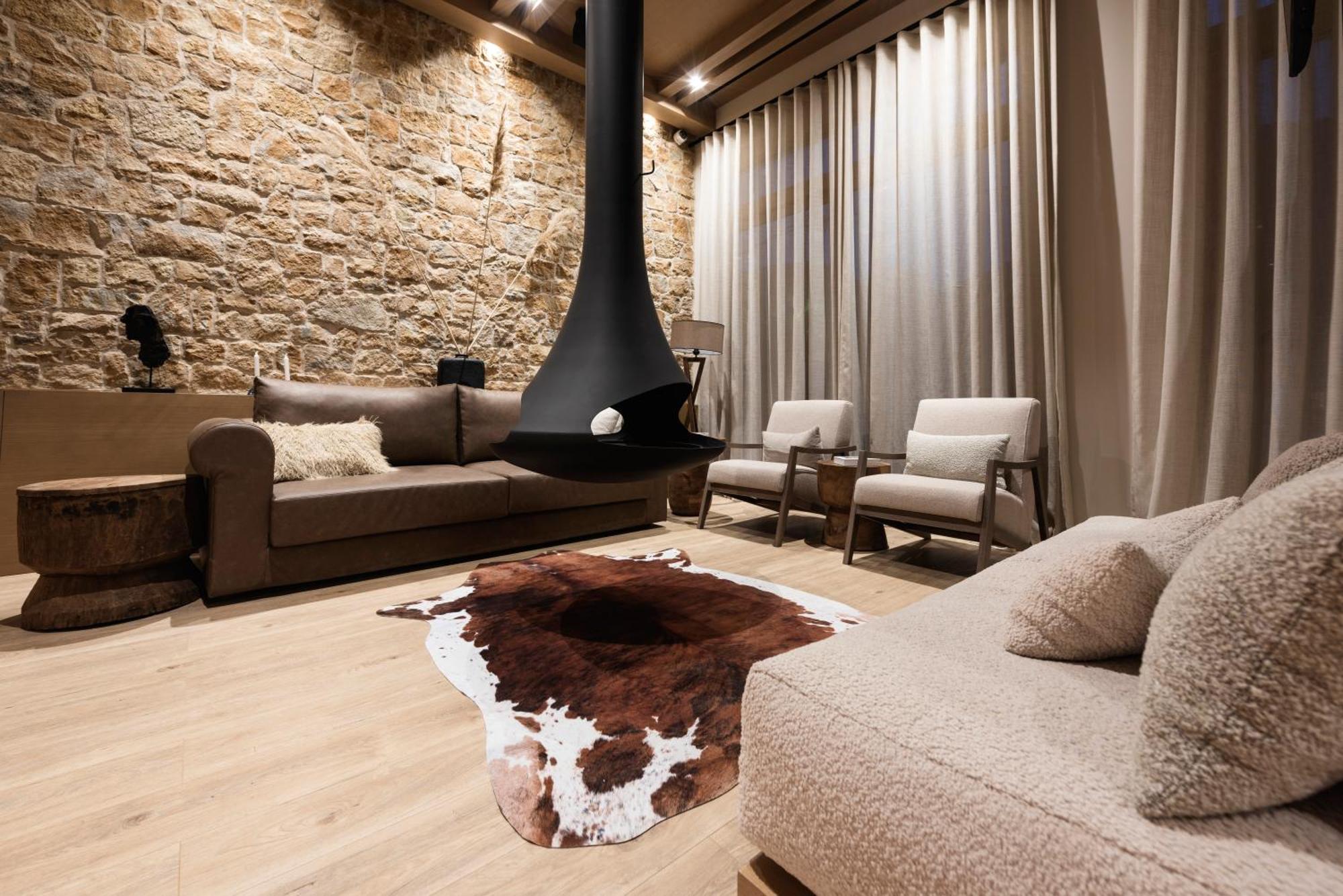 Revi Mountain Resort Boutique Hotel Kalawrita Zewnętrze zdjęcie