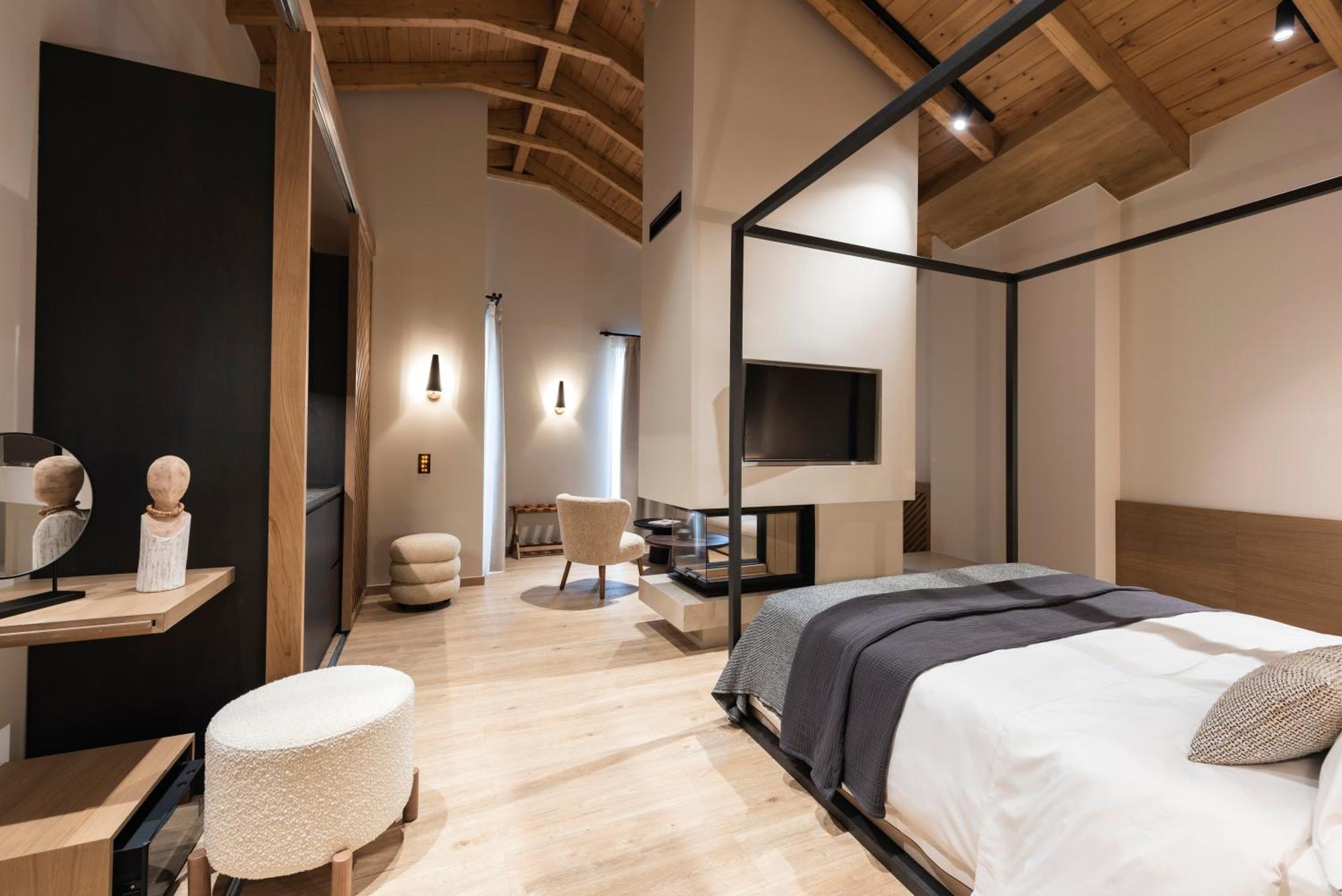 Revi Mountain Resort Boutique Hotel Kalawrita Pokój zdjęcie