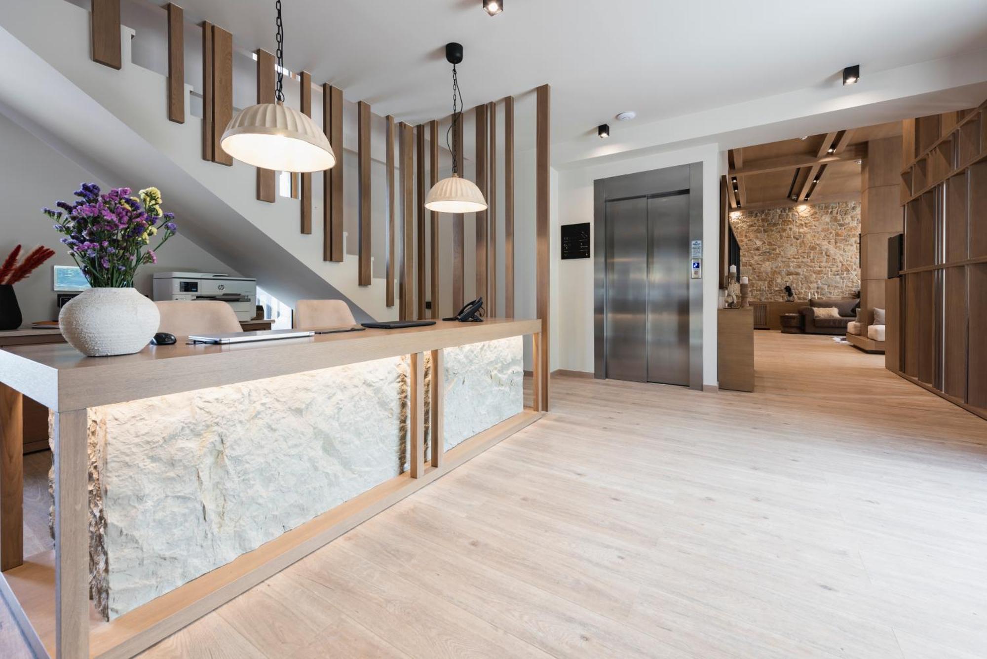 Revi Mountain Resort Boutique Hotel Kalawrita Zewnętrze zdjęcie