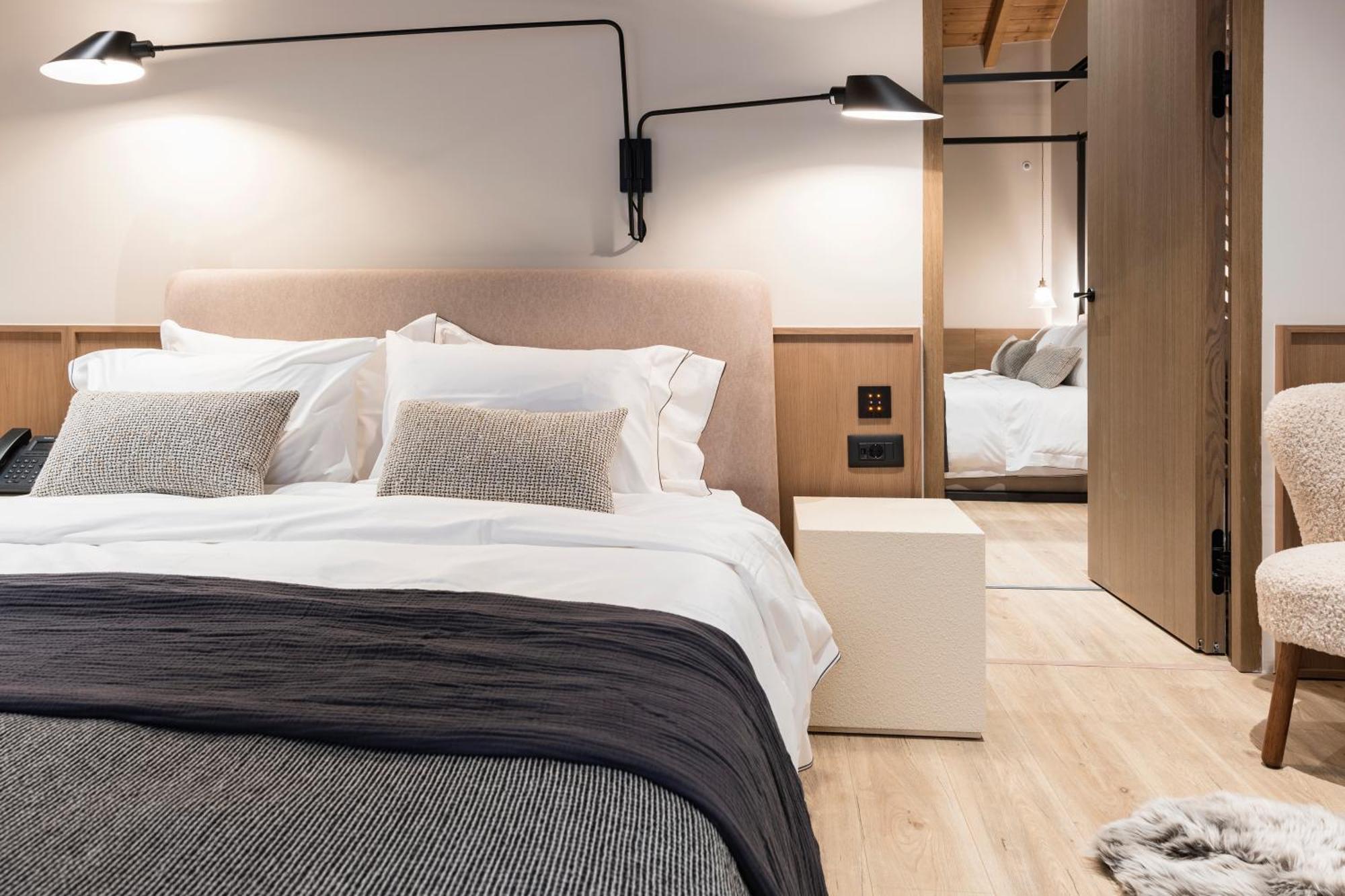 Revi Mountain Resort Boutique Hotel Kalawrita Pokój zdjęcie