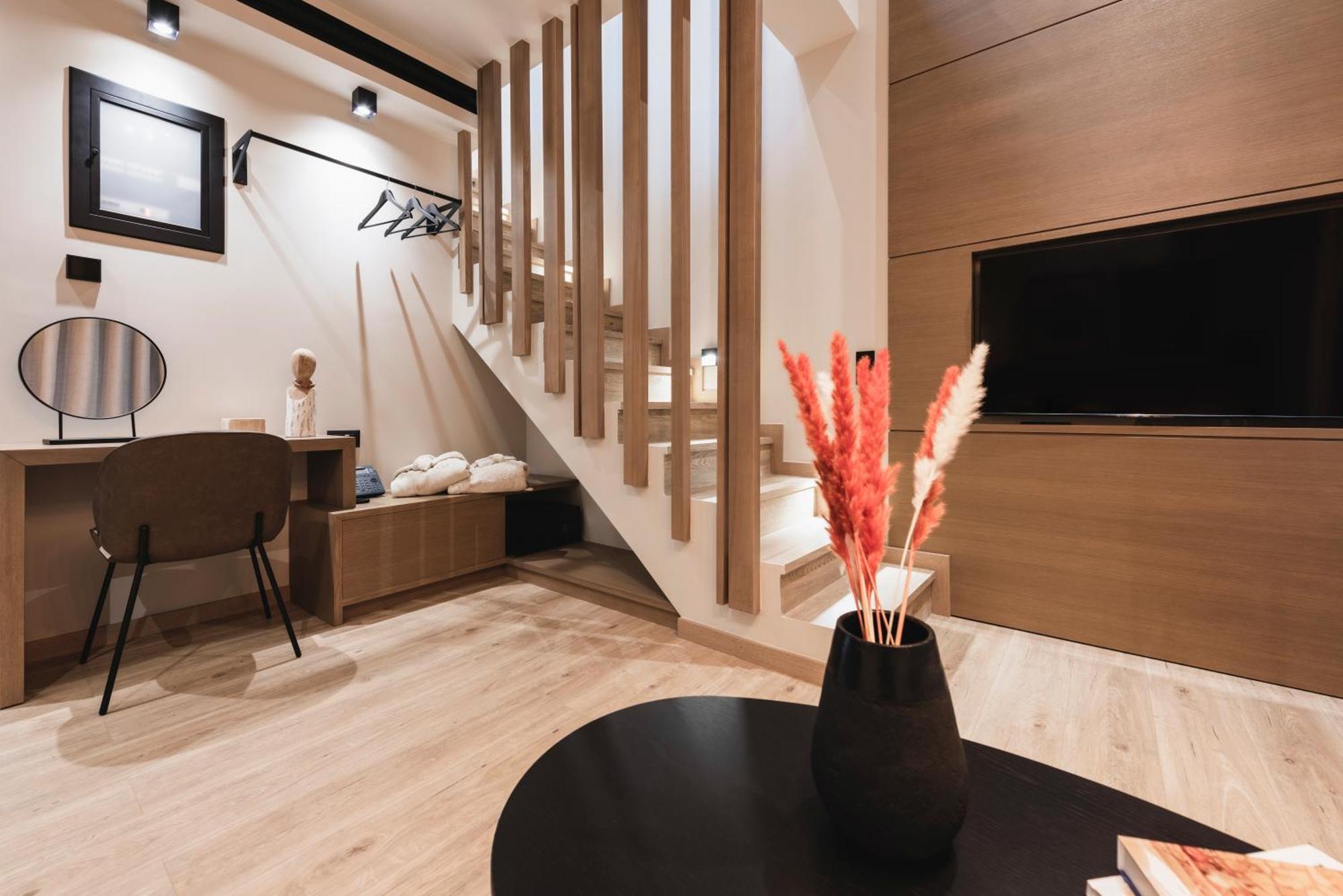 Revi Mountain Resort Boutique Hotel Kalawrita Zewnętrze zdjęcie