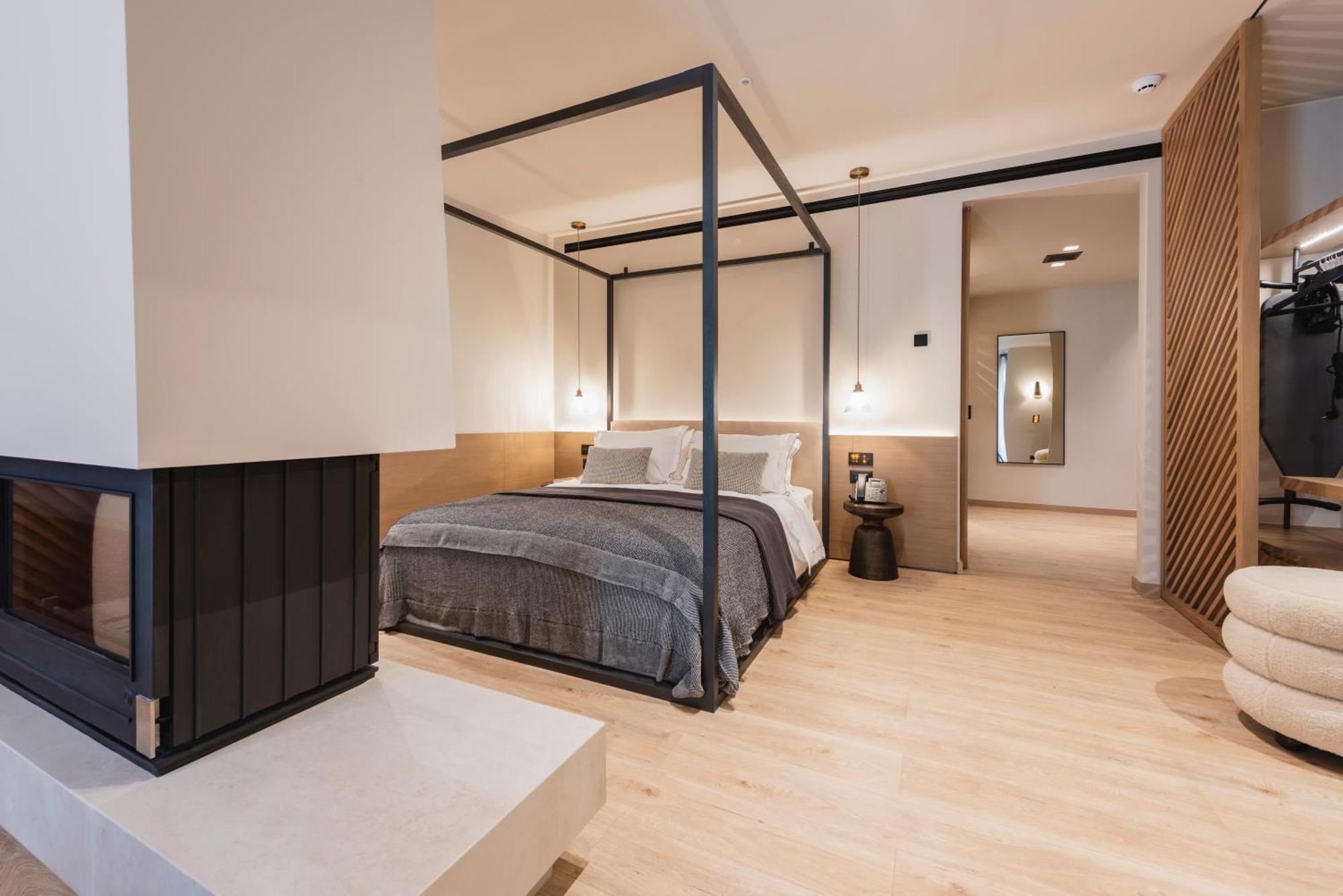 Revi Mountain Resort Boutique Hotel Kalawrita Zewnętrze zdjęcie